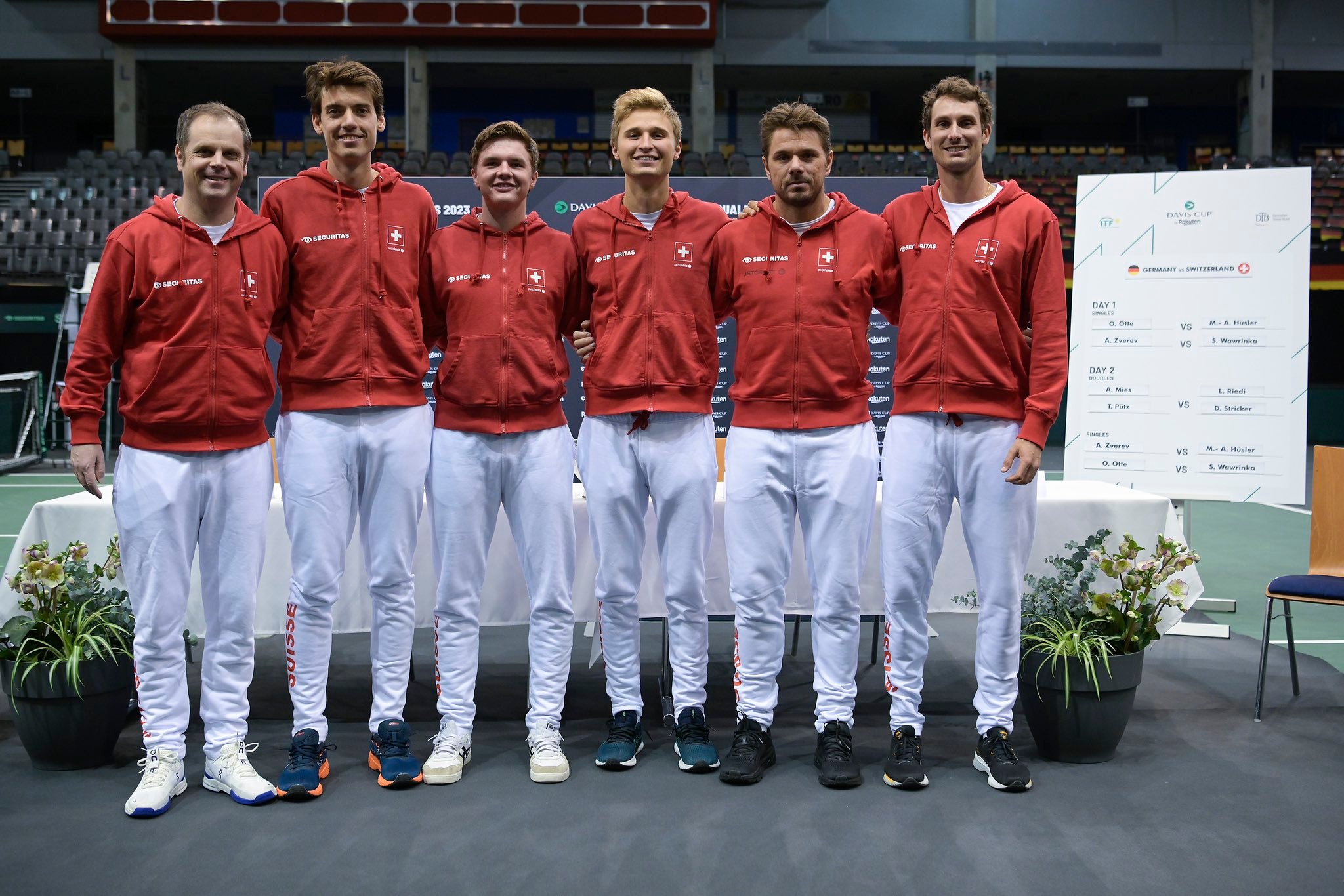 蒙特卡洛大师赛鏖战戴维斯杯，兹维列夫带队取胜