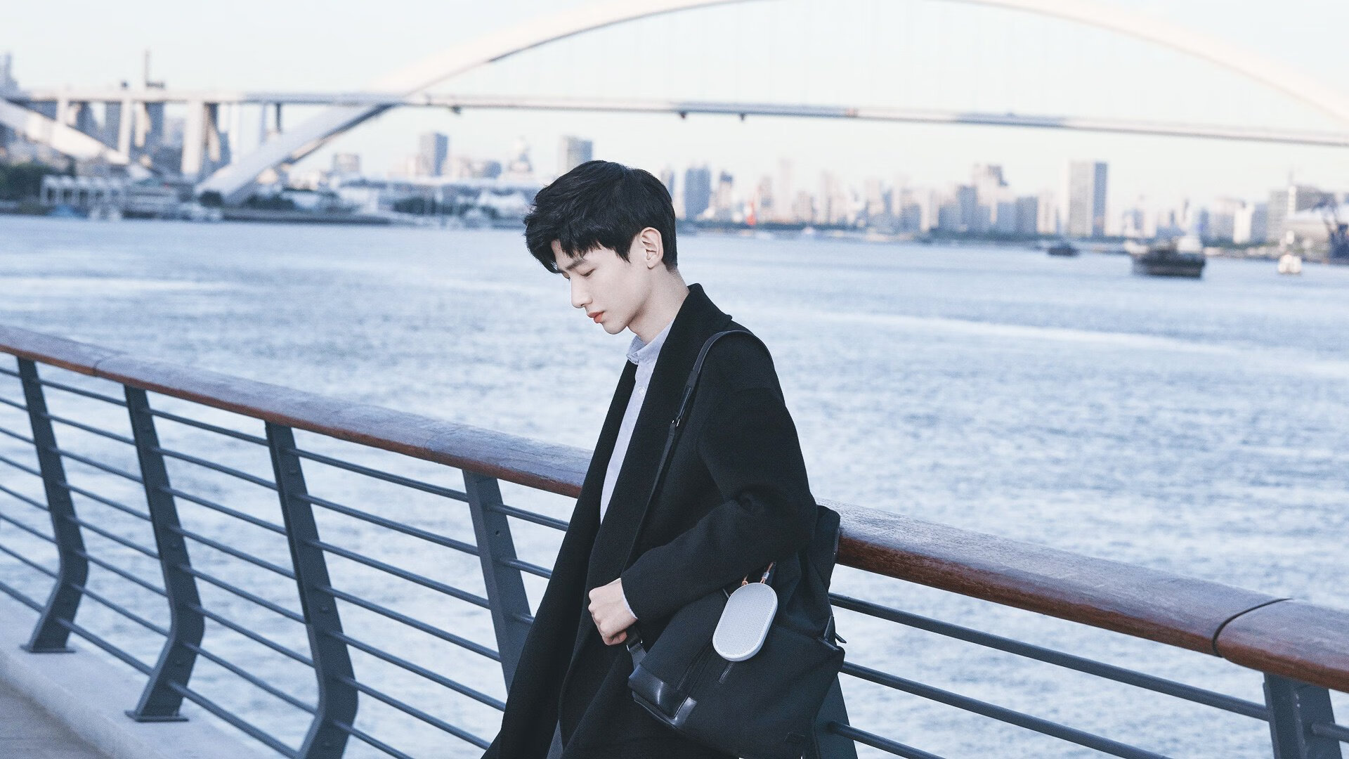 跨越太平洋的呼应,姜宇星的绝命防守与锡安的王者之怒